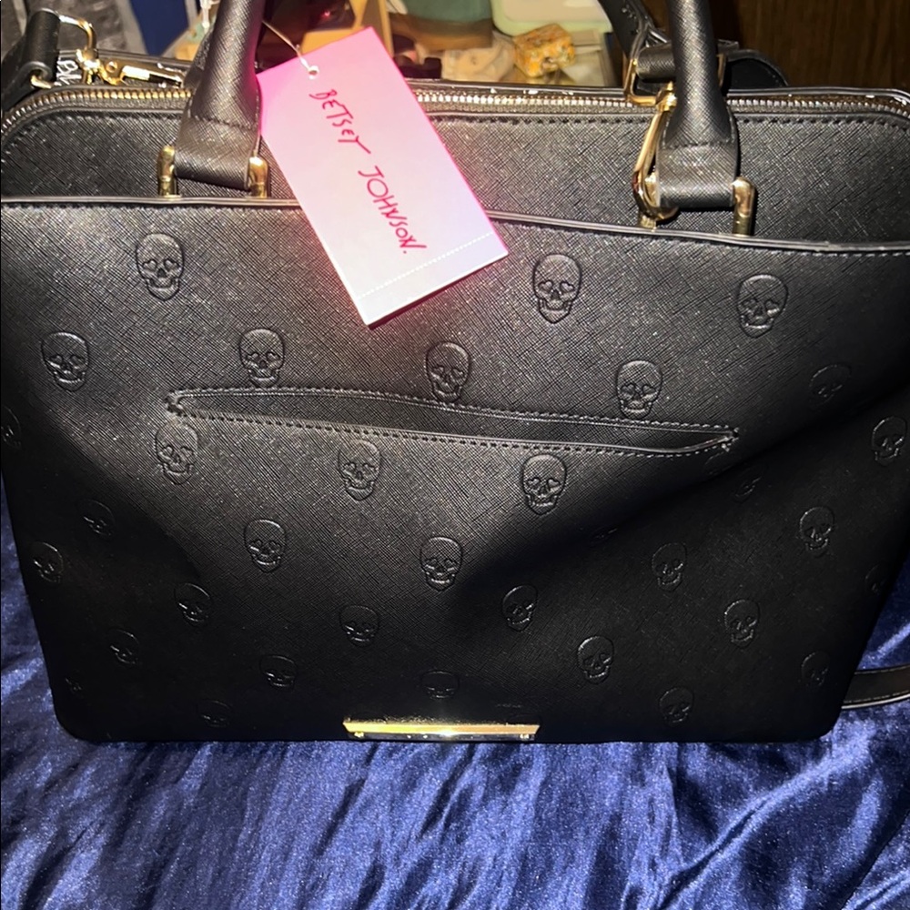 New Betsey Johnson skull satchel